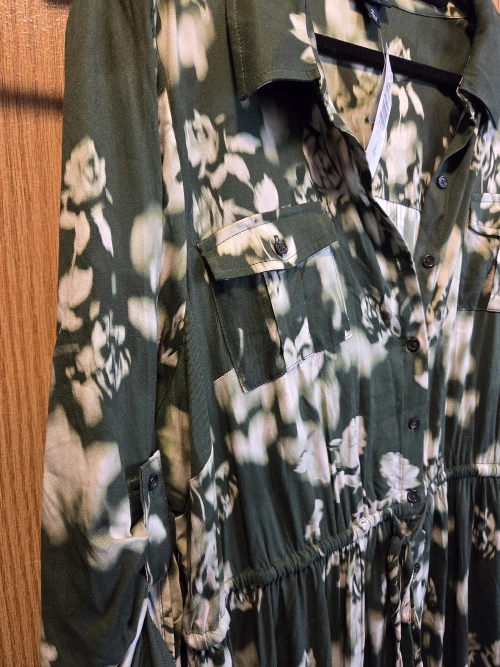 Torrid Green Floral Button-Front Maxi Dress - Picture 4 of 4